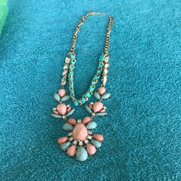 Jewelry - Pink and light blue statement necklace